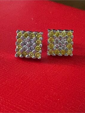 14k Yellow&White Diamonds Studs Earrings